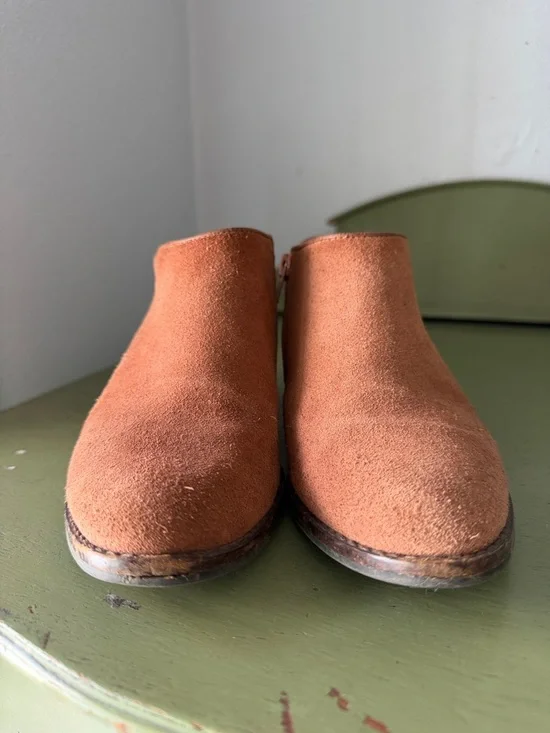 Lucky Brand Suede Ankle Booties - Picture 3 of 8